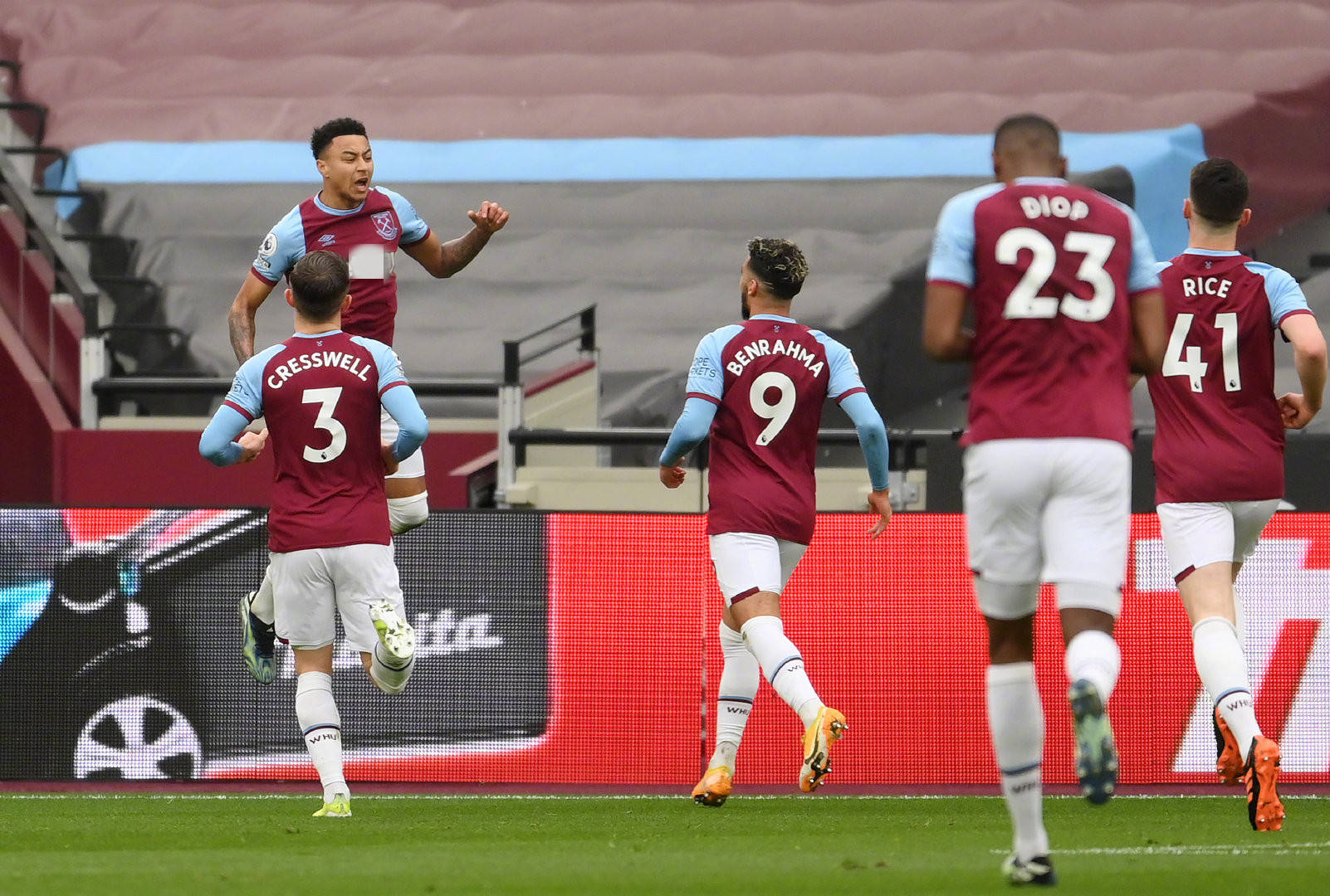 并且在家中 并且在家中